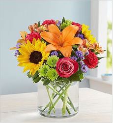 Floral Embrace From Rogue River Florist, Grant's Pass Flower Delivery